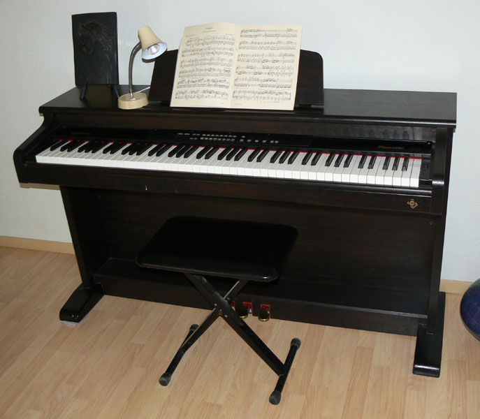 Baldwin Pianovelle RP1 Electronic Piano